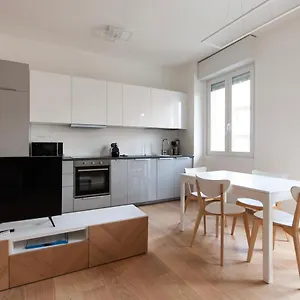 Youhosty - Del Castagno 2 Appartamento Milano